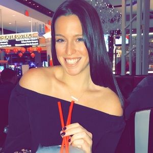 Meet your Posher, Erika